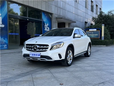 Mercedes 2019 Mercedes-Benz GLA-Clasa GLA200 Dynamic